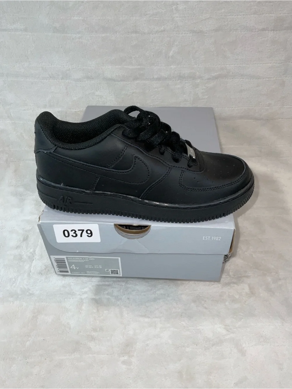 Nike Air Force 1 Low LE Triple Black Sz 4Y/Women’s 5.5 FV5951-001